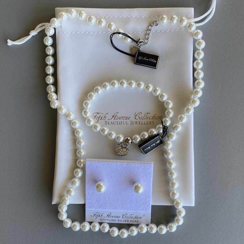 FAC White Faux Pearl Necklace Bracelet & Earrings Set​​​